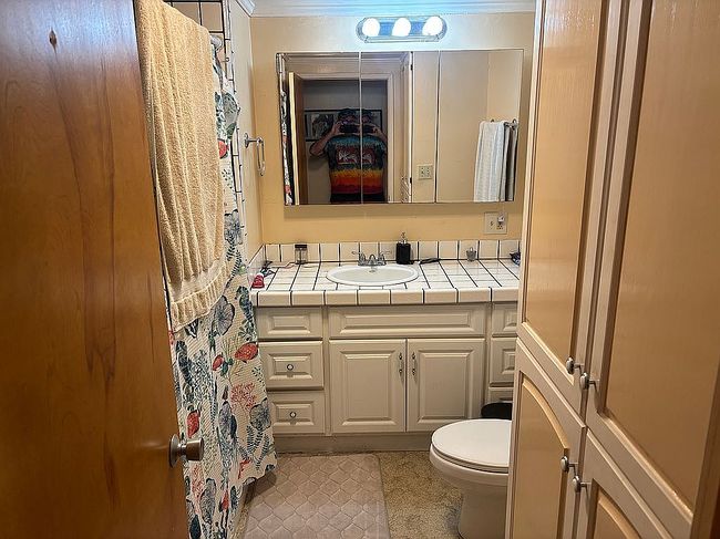 Photo of 14900 Oakvale Rd #D-15, Escondido, CA