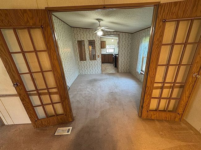 Photo of 152 Golden Pond Est