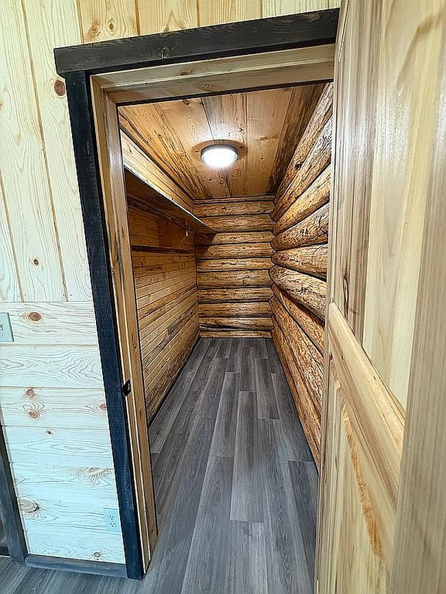 Image of 33664 Raghorn Rd