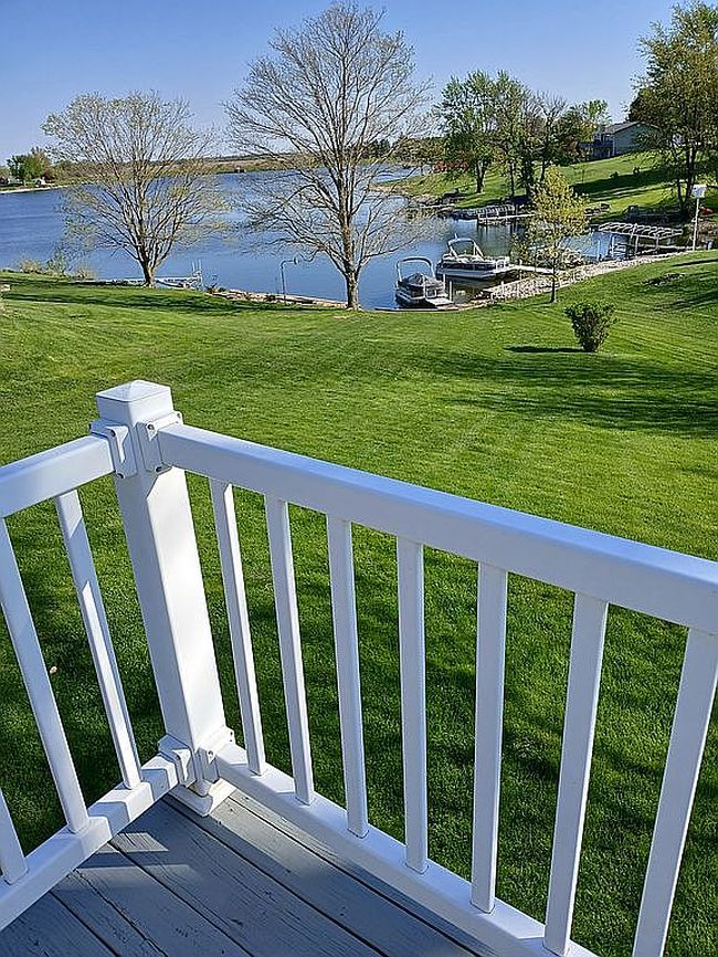 Image of 88 Oak Ln