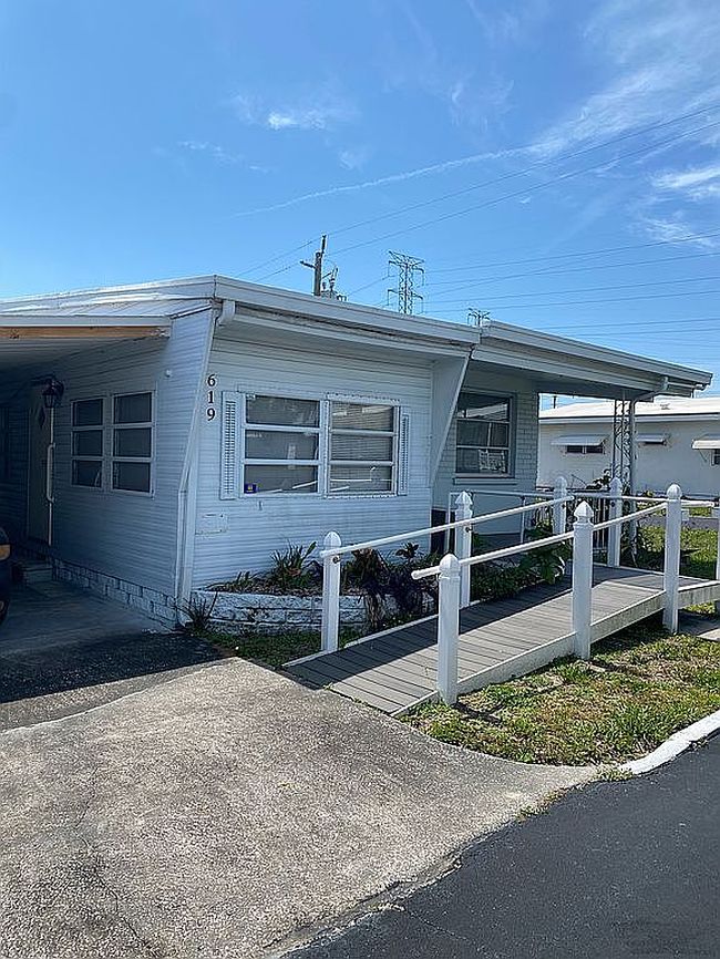 Photo of 20000 Us Highway 19 N Lot 619, Clearwater, FL