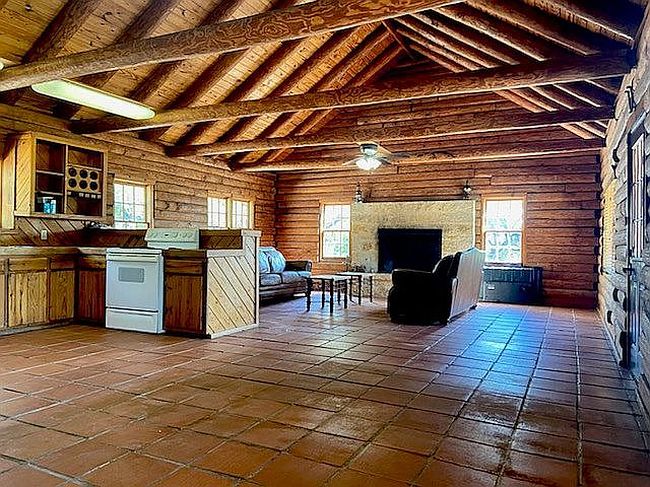 Photo of 1260 Fm 3424, Canyon Lake, TX
