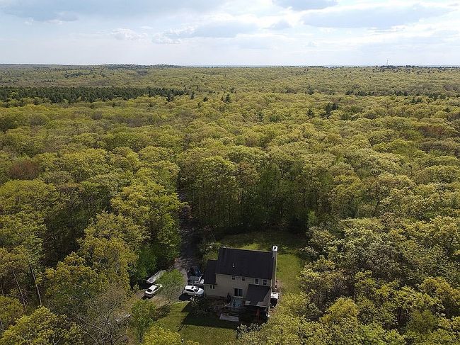 Photo of 131 E Killingly Rd