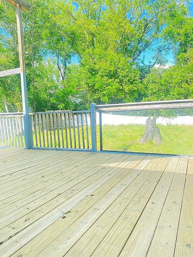Image of 420 Baker Street Ext