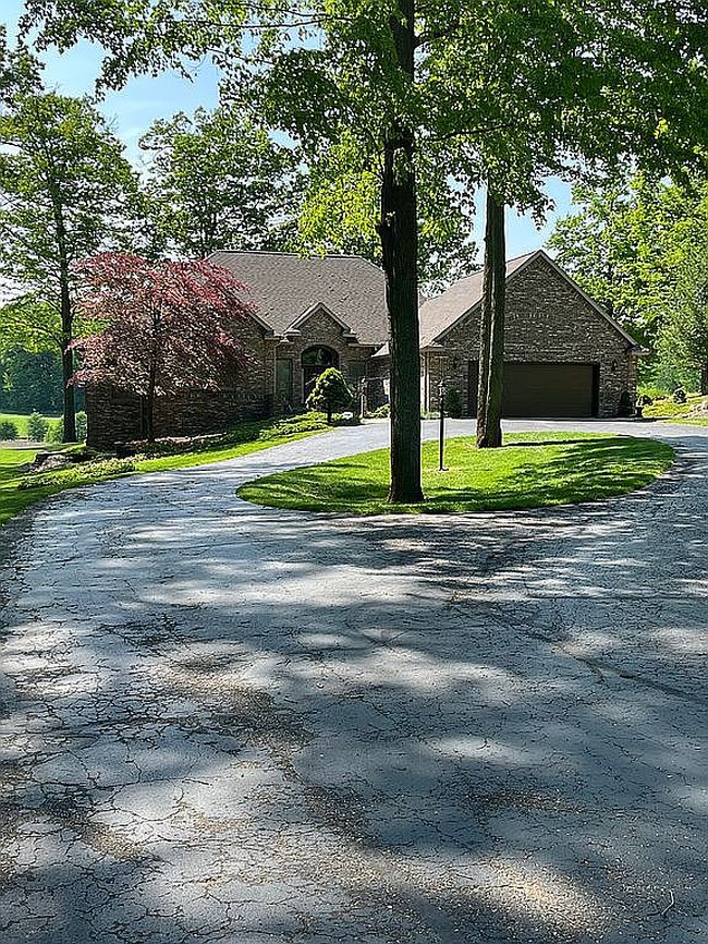 Photo of 9283 Candlestone Dr