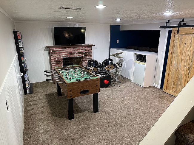 Photo of 890 E Brookshire Dr, Kaysville, UT