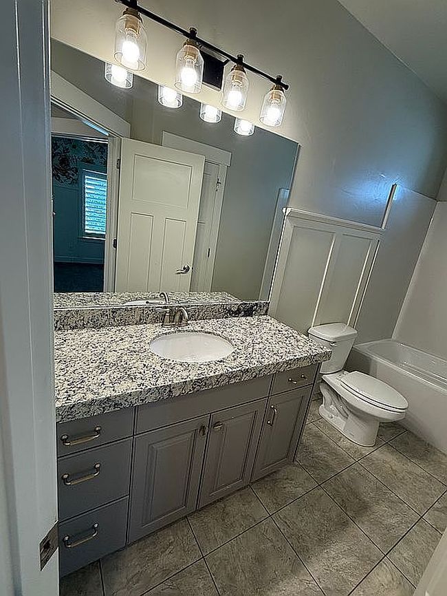 Photo of 1102 N Deer Run Loop, Elk Ridge, UT