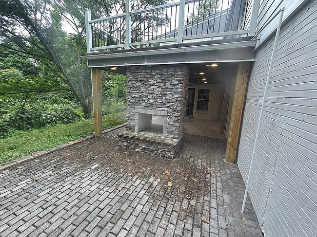 Photo of 2 Longview Ln, Kingsport, TN