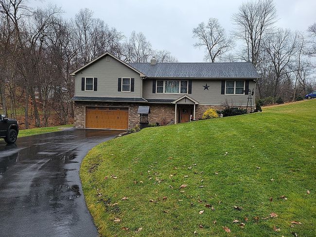 Photo of 1 Cedar Knoll Way, Hamburg, NJ