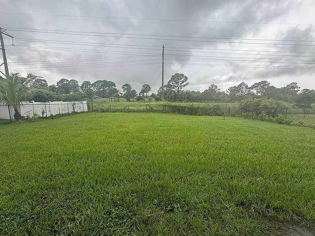 Photo of 3182 Sw Letchworth St, Port Saint Lucie, FL