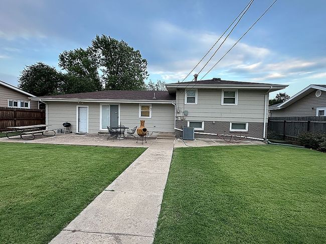 Photo of 2721 Willow St, Hays, KS