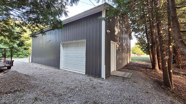Image of 21261 Bluffs Hwy