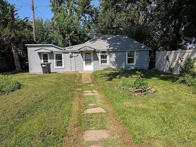 Additional photo 1 of property located at 2330 N 69th St