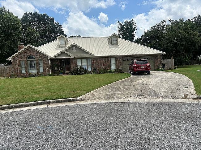 Photo of 1307 Cedarwood Pl Sw, Decatur, AL