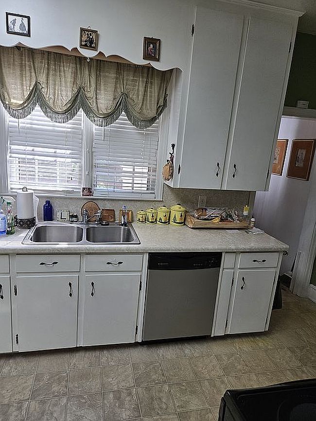 Photo of 717 Grace St, Greenwood, SC