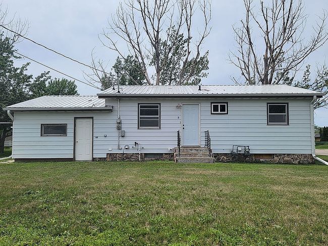Photo of 822 5th Ave W, Mobridge, SD