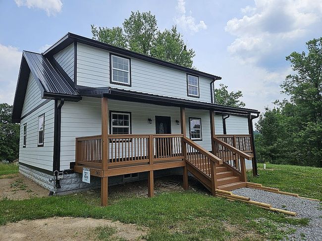 Image of 3913 Paoli Pike
