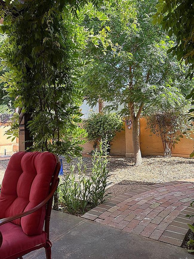 Photo of 732 Lafayette Dr Ne, Albuquerque, NM