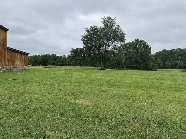 Image of 23142 Zafra Rd