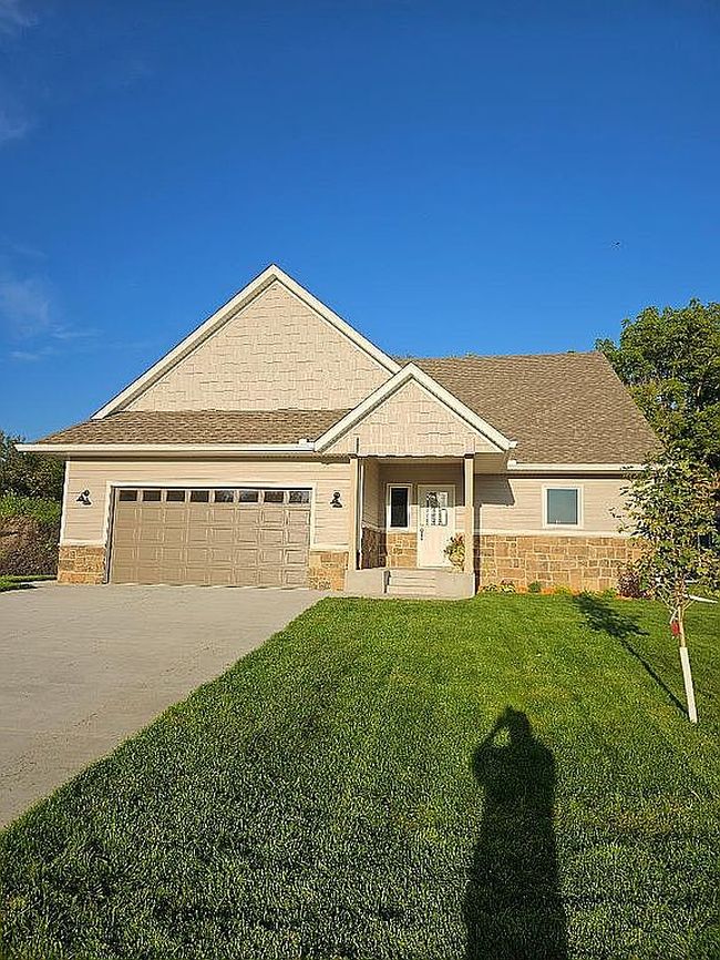 Photo of 715 Jenks Ave Sw
