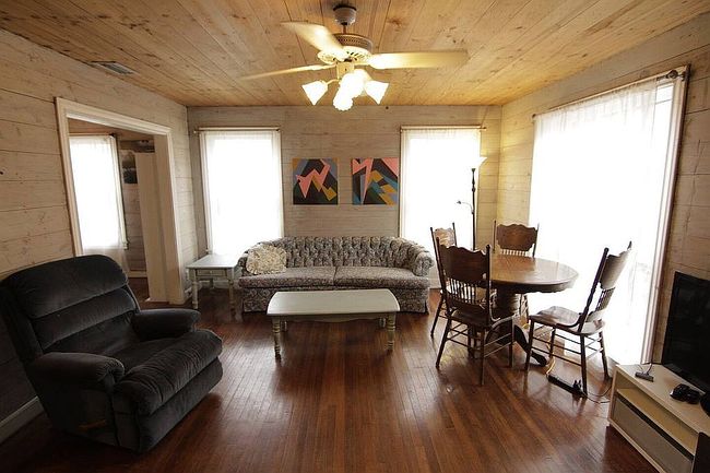 Photo of 1801 N East St, Victoria, TX