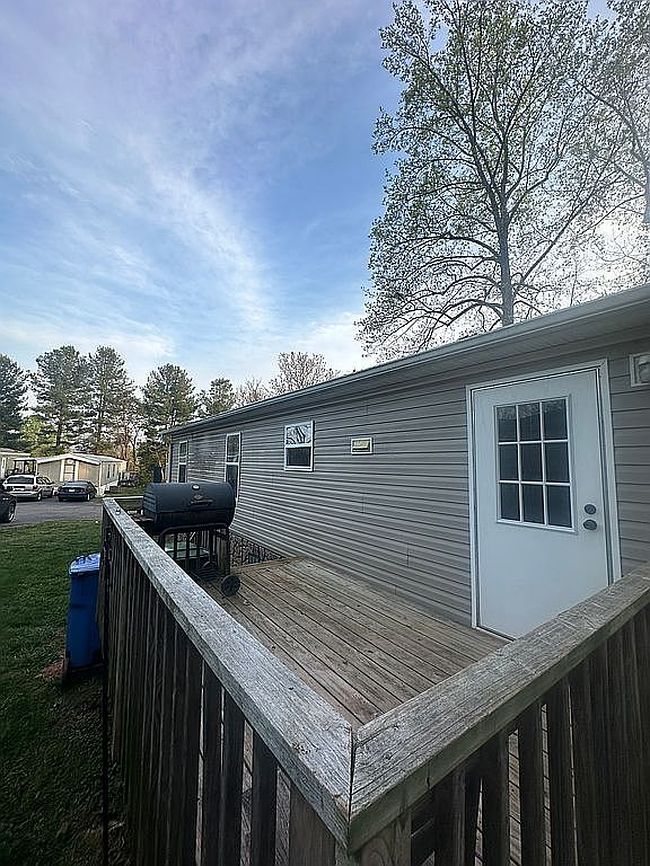 Image of 63 Bingham Rd #13