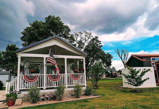 Photo of 1819 S H St, Rogers, AR