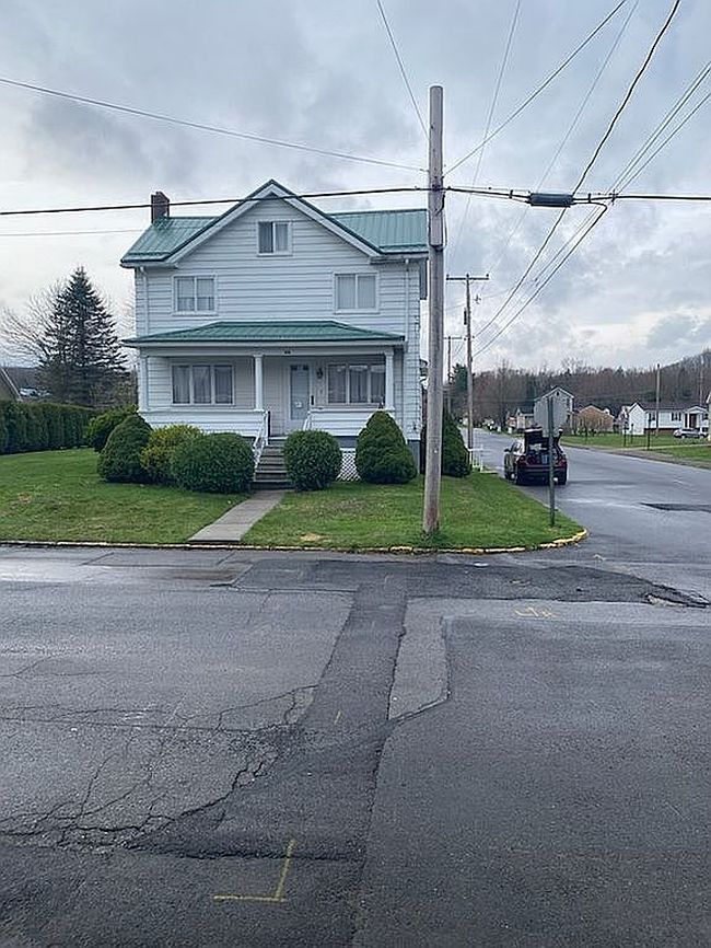 1207 Jefferson Ave, Portage, PA