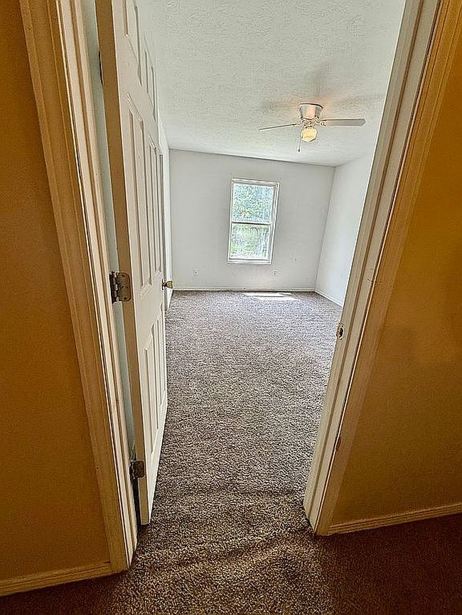 Photo of 1037 E Emery Ct, Bloomington, IN