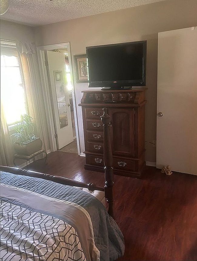 Photo of 112 Parks St #3942, Collins, MS