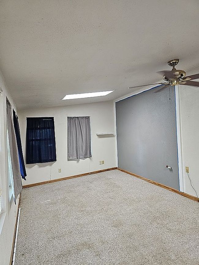 Image of 305 W Hibbard Ave