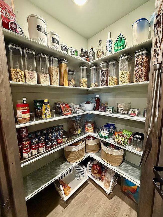 Additional photo 3 of property located at 9350 120th St