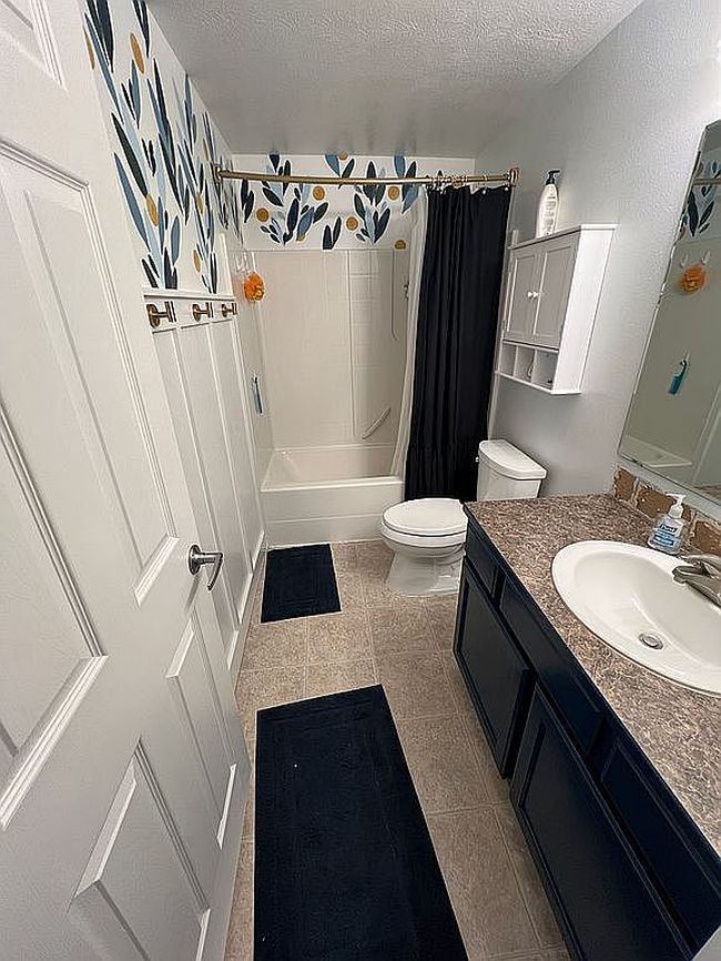 Photo of 1211 S 7th St, Challis, ID