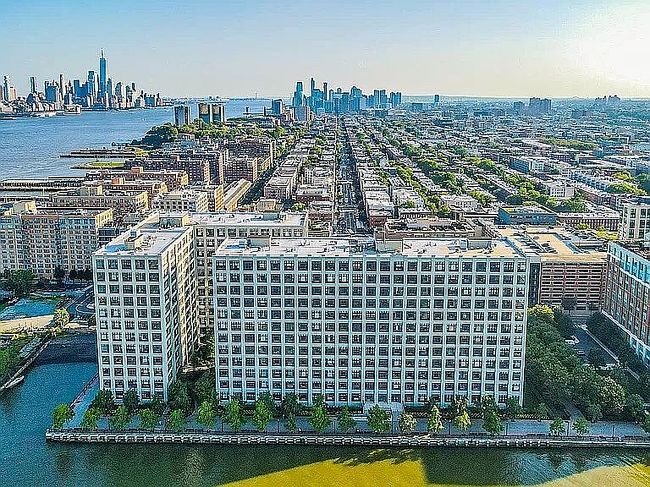 Image of 1500 Hudson St Apt 8A