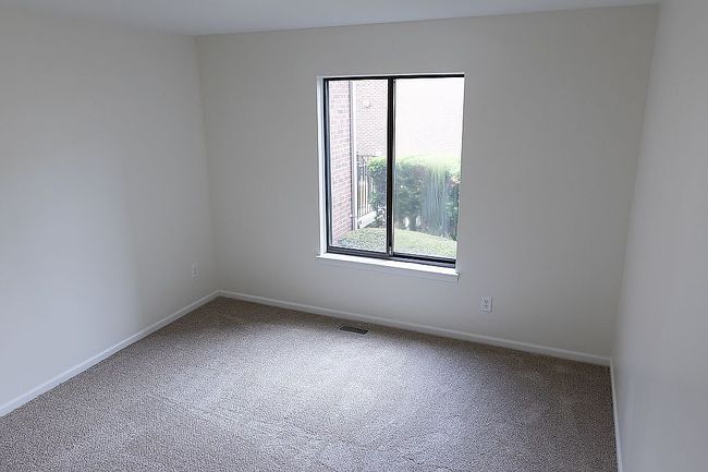 Photo of 45204 Fryer Dr, Macomb, MI