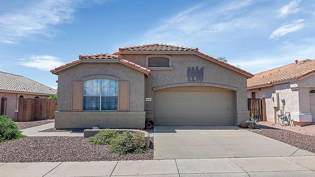 Image of 18089 W Weatherby Dr