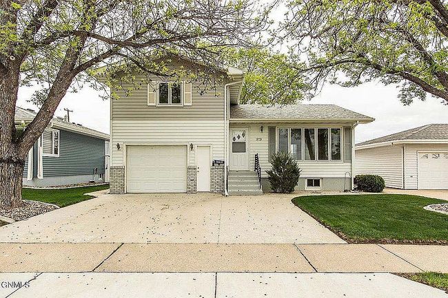 Image of 919 S 17th St