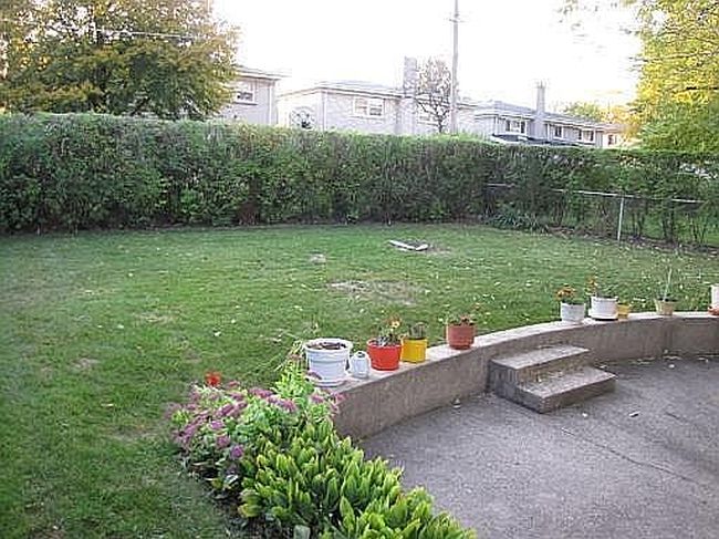 Photo of 7240 N Lowell Ave, Lincolnwood, IL