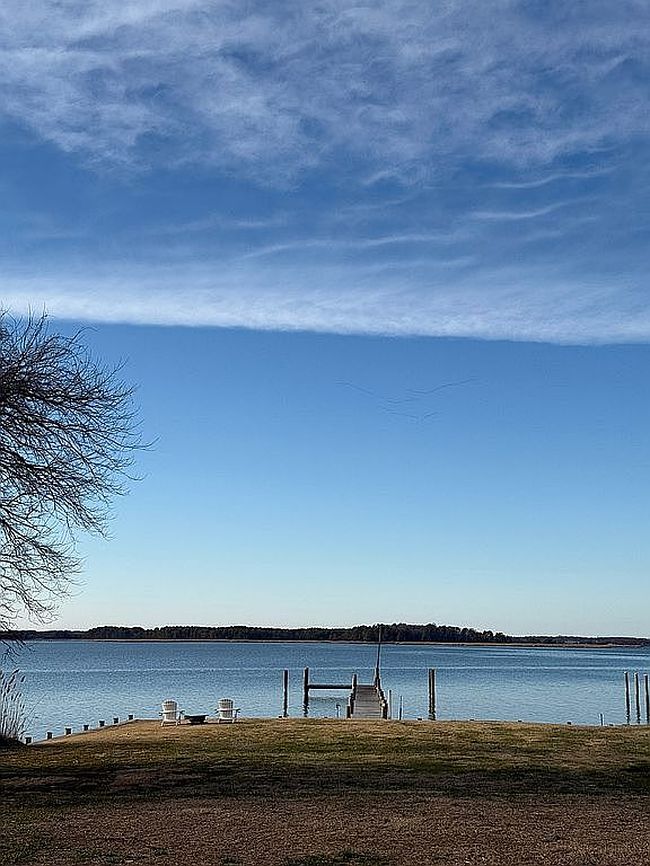 Image of 318 Old Point Rd