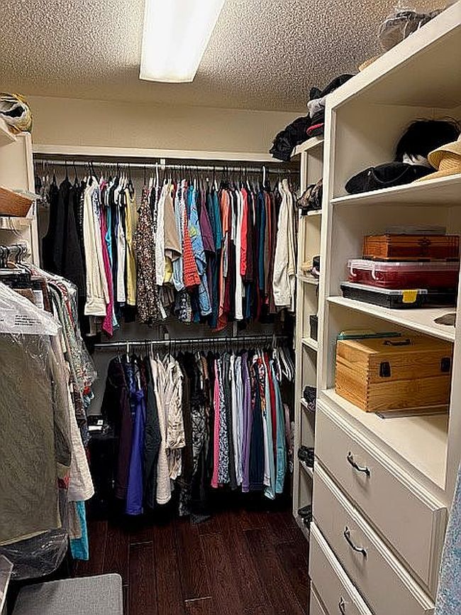 Photo of 9813 Salisbury Ave, Lubbock, TX