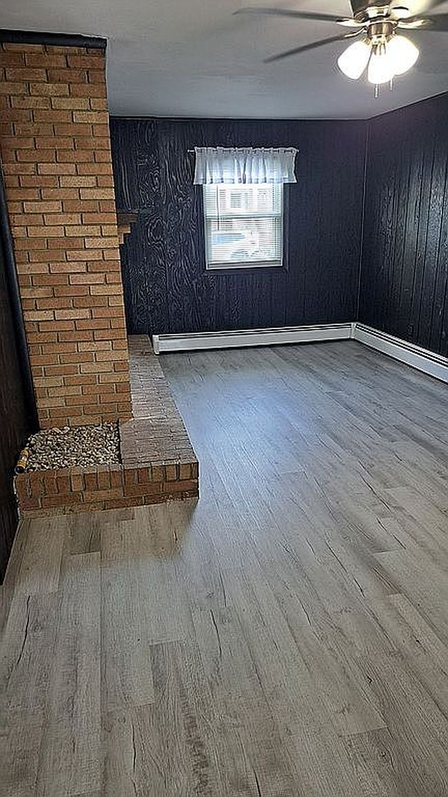 Photo of 425 W John St, Frackville, PA