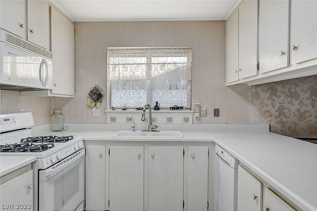 Additional photo 3 of property located at 3906 Brighthill Ave