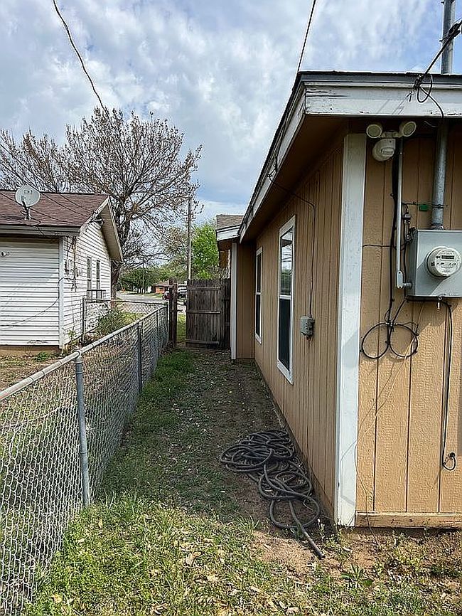 Image of 5050 Virgil St