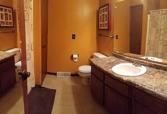 Additional photo 3 of property located at 11713 Sprague Cir