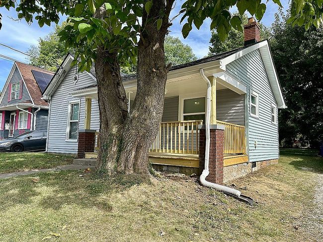 Photo of 554 Chestnut St