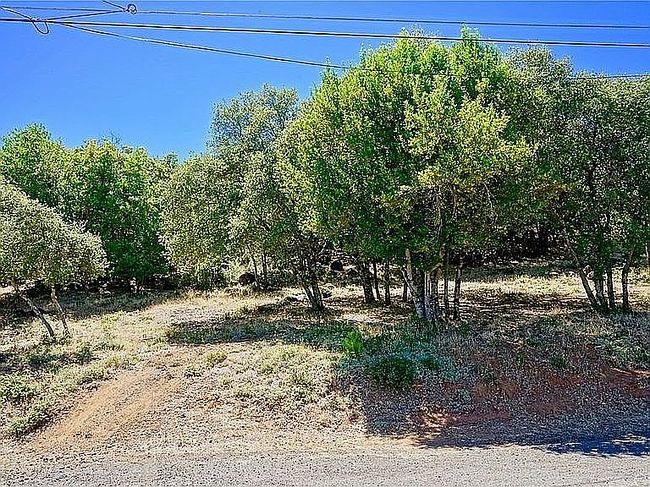 Additional photo 1 of property located at 5327 Monterey Pl