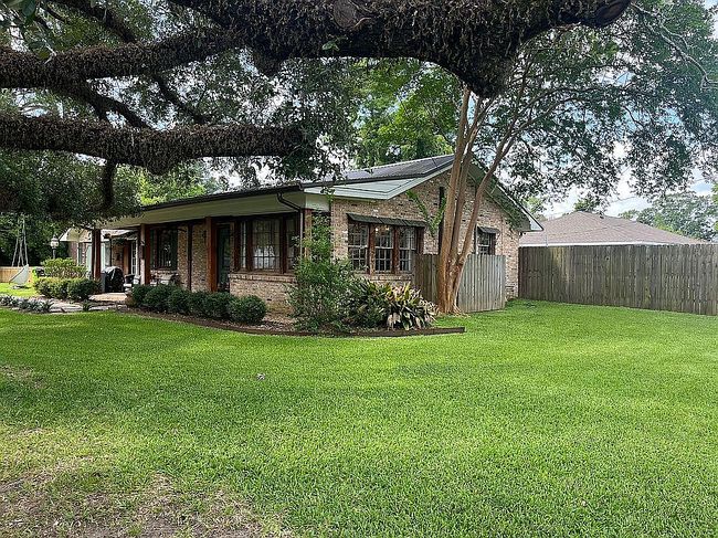 Image of 1017 Solomon St