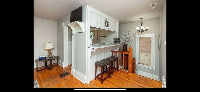 Photo of 669 19th St, Des Moines, IA