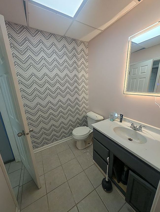 Image of 17995 Jefferson Ave