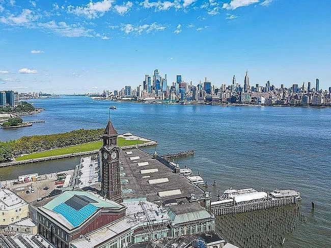 Image of 1500 Hudson St Apt 8A